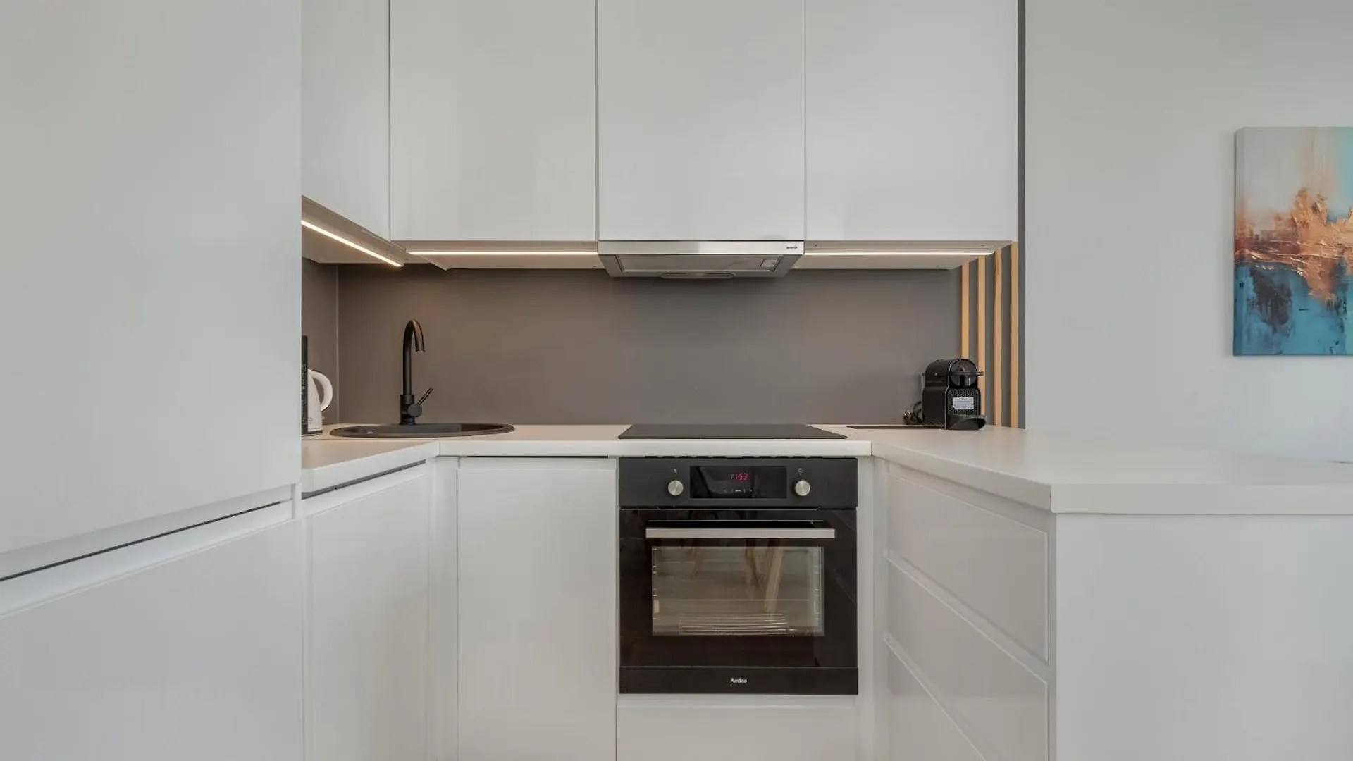 Modern & Cozy Przedmiejska Apartment In Wroclaw By Noclegi Renters Polsko